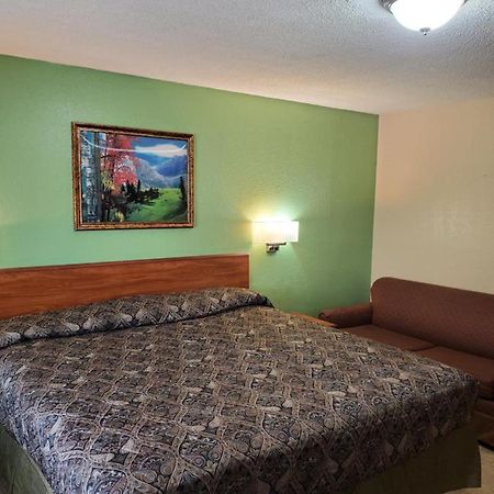 אדינבורג Budget Inn מראה חיצוני תמונה